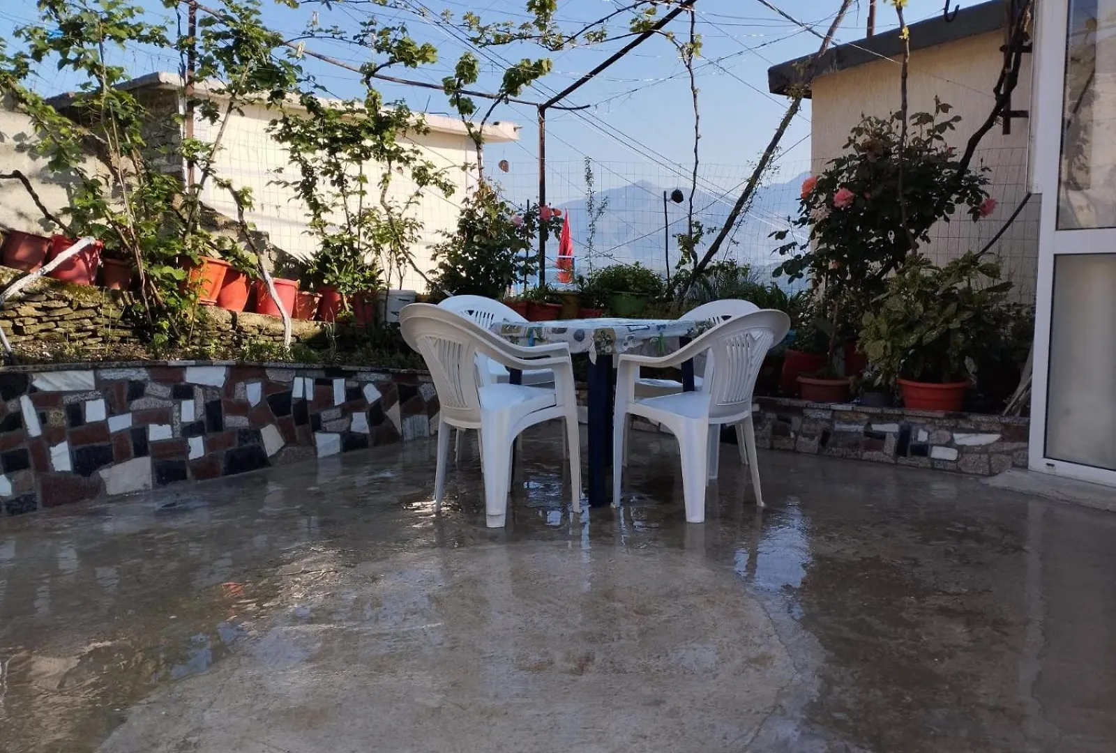 Rondo Guesthouse Гирокастра