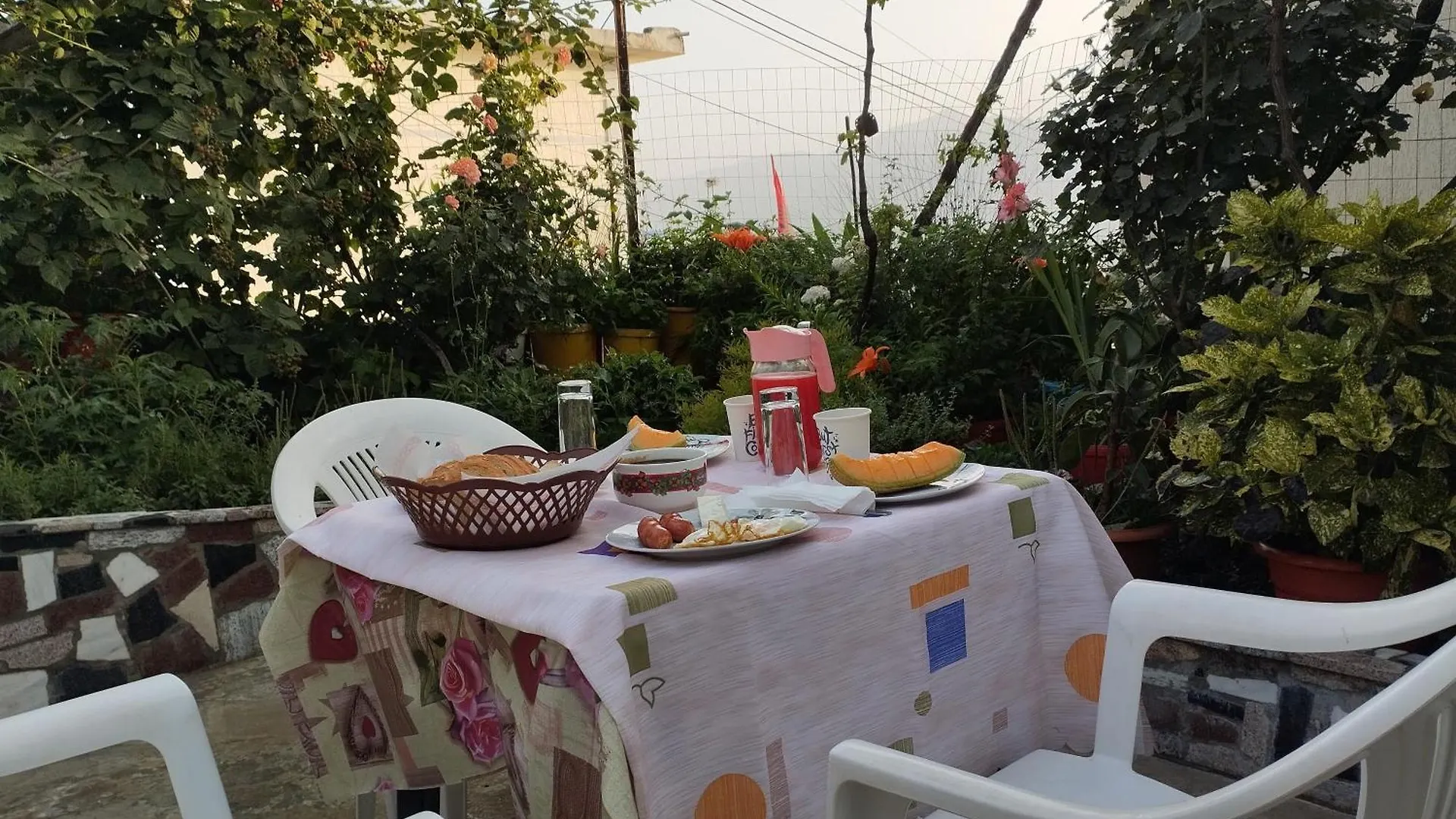 Дом отдыха Rondo Guesthouse Гирокастра Албания